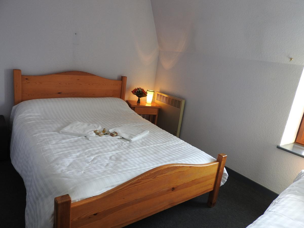 Aux Globe-Trotters Hotel Murat  Luaran gambar
